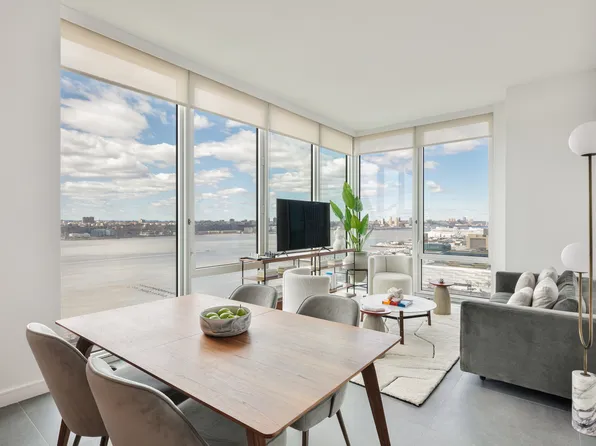 606 West 30th Street 32C image 1 of 18