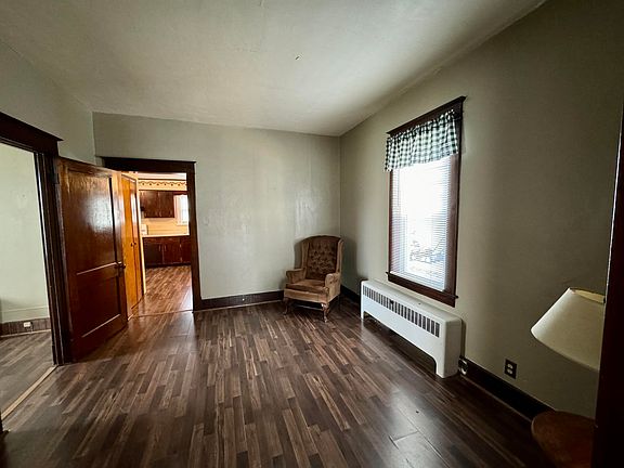 4th image of 103 Clark Ter