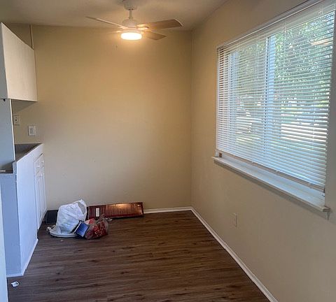 3rd image of 27547 Oneil St