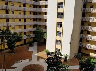 Parkway Towers Bldg 1 Con, Miami, FL 33169