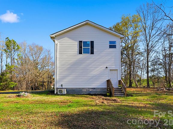 3rd image of 7837 Henry Harris Rd