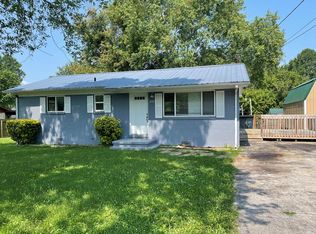 233 Virginia Ave, Sparta, TN 38583