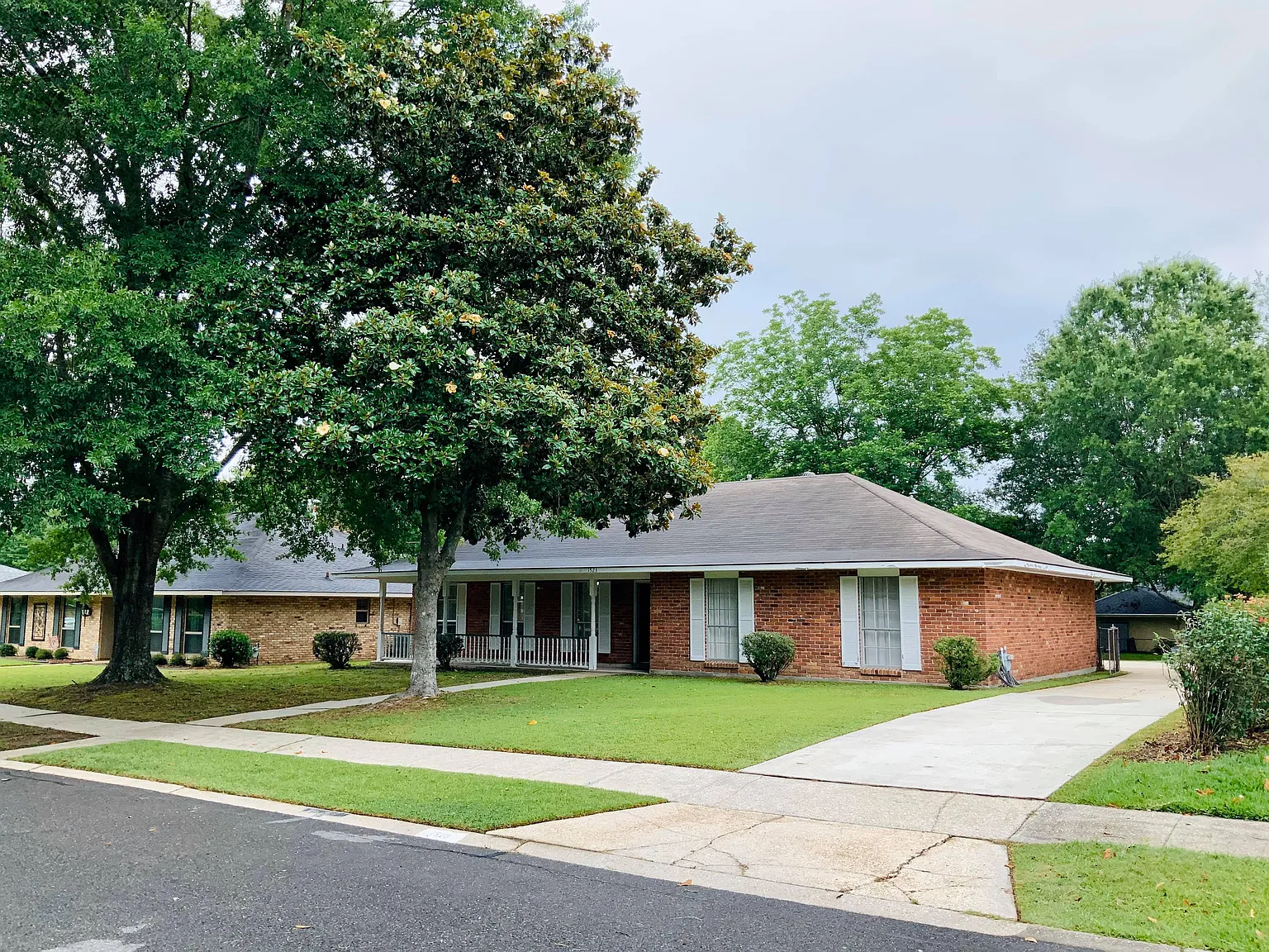 3 bed, 1840 sqft, $720 — Photo 1
