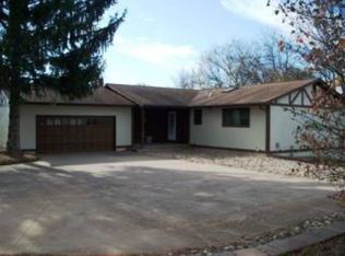 743 Renee Dr, Sherrard, IL 61281