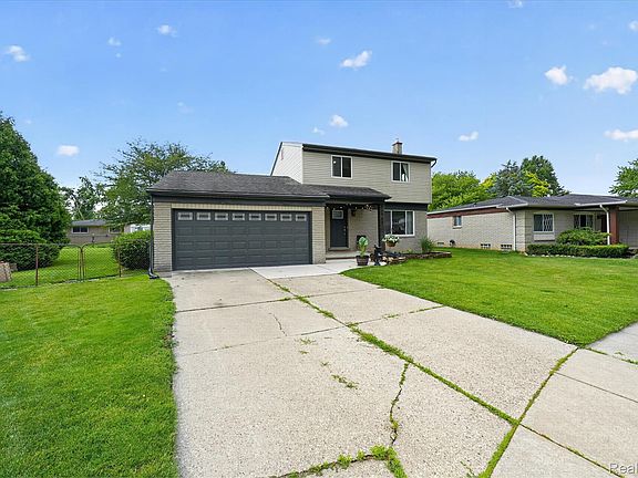 2nd image of 53962 Kirk Ct