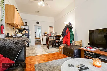 Rented by ZealEstate Group Inc