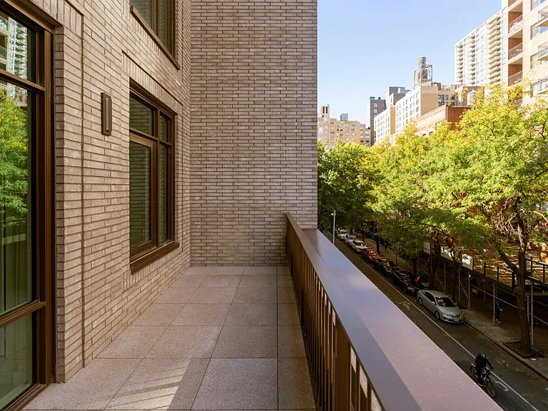 356 E 78th St #6B — Photo 29