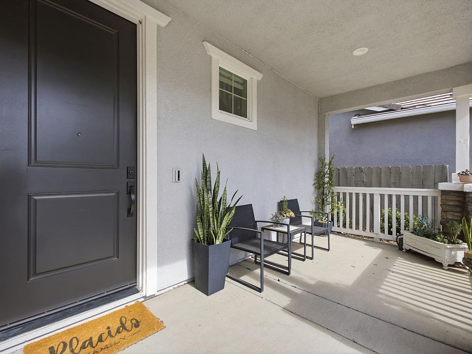1st image of 312 Hibiscus Street