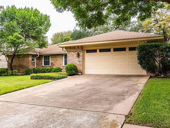 4th image of 3915 Cordova Dr