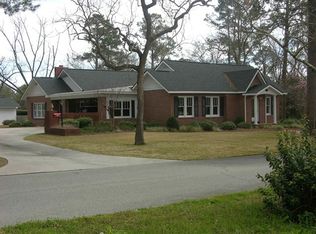 423 S Kennedy St, Metter, GA 30439