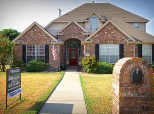 120 Hummingbird Ln, Justin, TX 76247