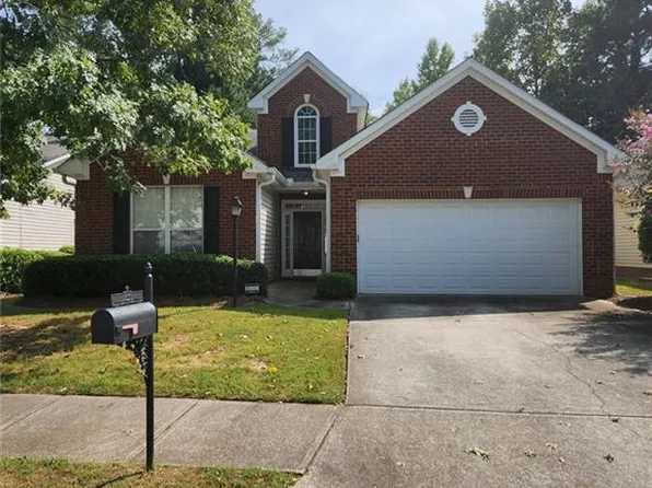 400 Avian Forest Dr, Stockbridge, GA 30281