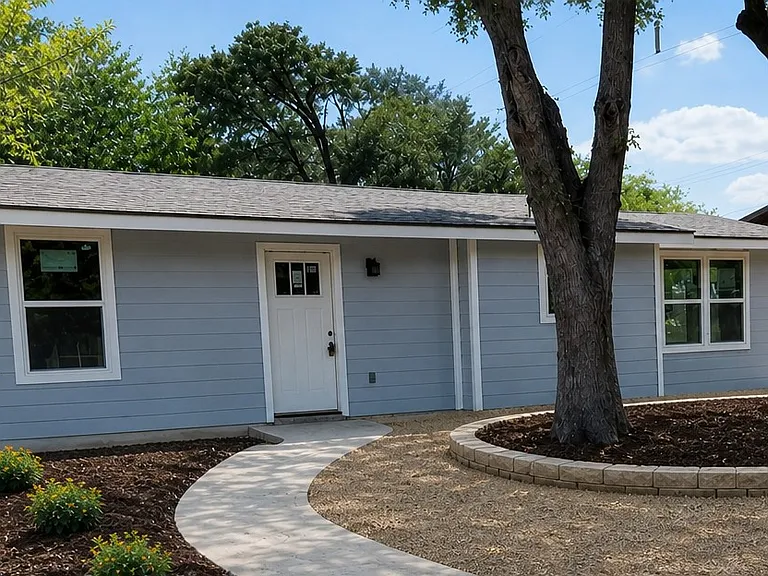 146 Redrock Dr — Photo 1