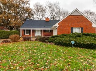 2402 Melrose Dr, Champaign, IL 61820