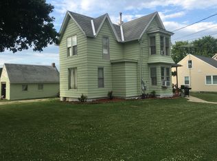 709 E Ave, Grundy Center, IA 50638
