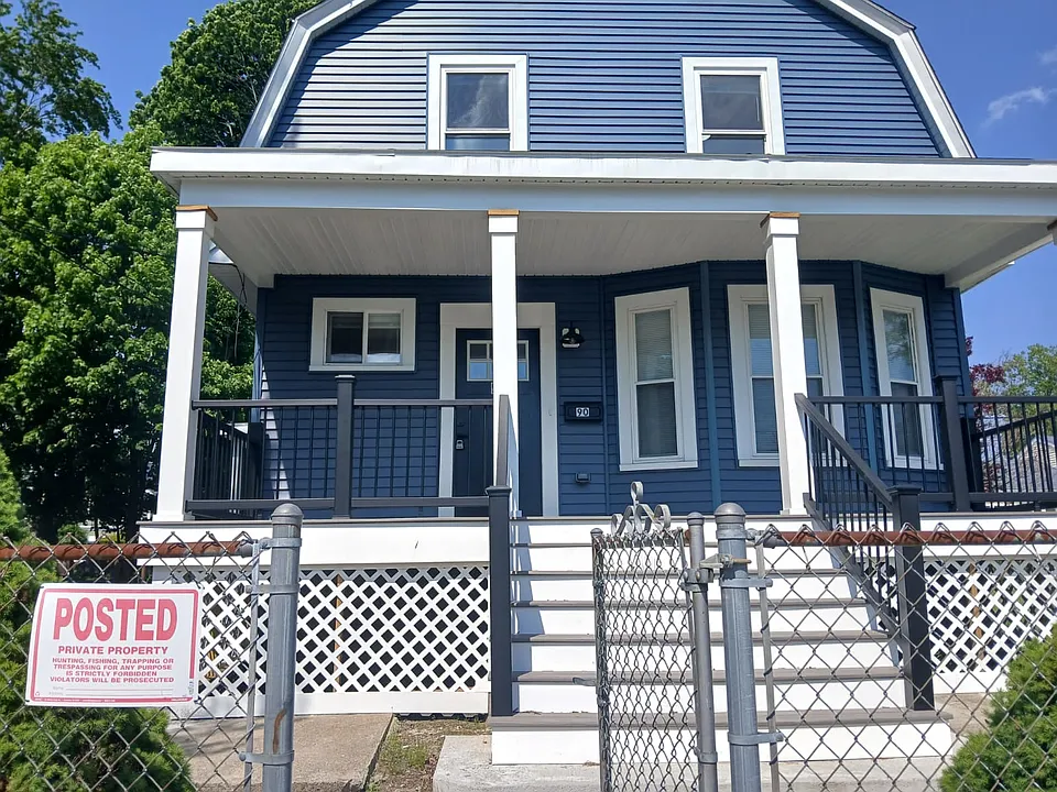 90 Edgemere Rd