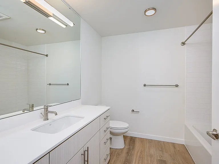 Portal Apartments — Photo 60