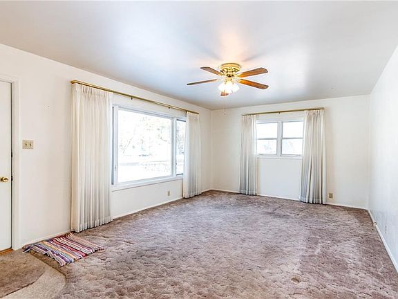 4th image of 1328 Concord Dr