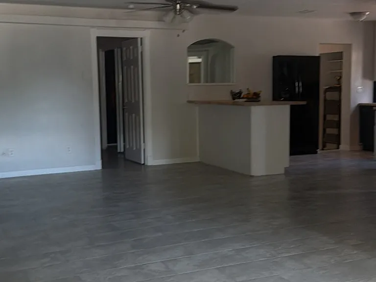 27395 Shriver Ave — Photo 1