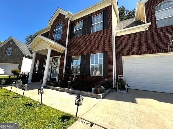 7706 Crestwicke Crossing Dr, Jonesboro, GA 30236