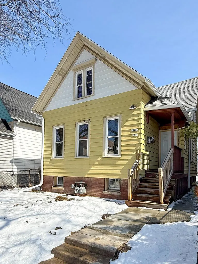 2346 North 18th STREET photo 1