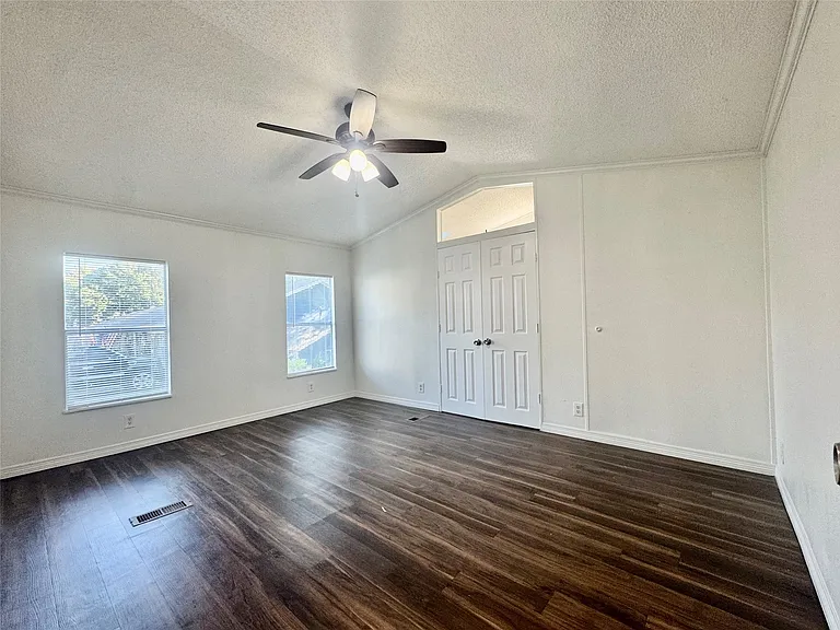 1007 Spooner St #1007 — Photo 13