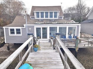 239 Riverside Dr, Tiverton, RI 02878