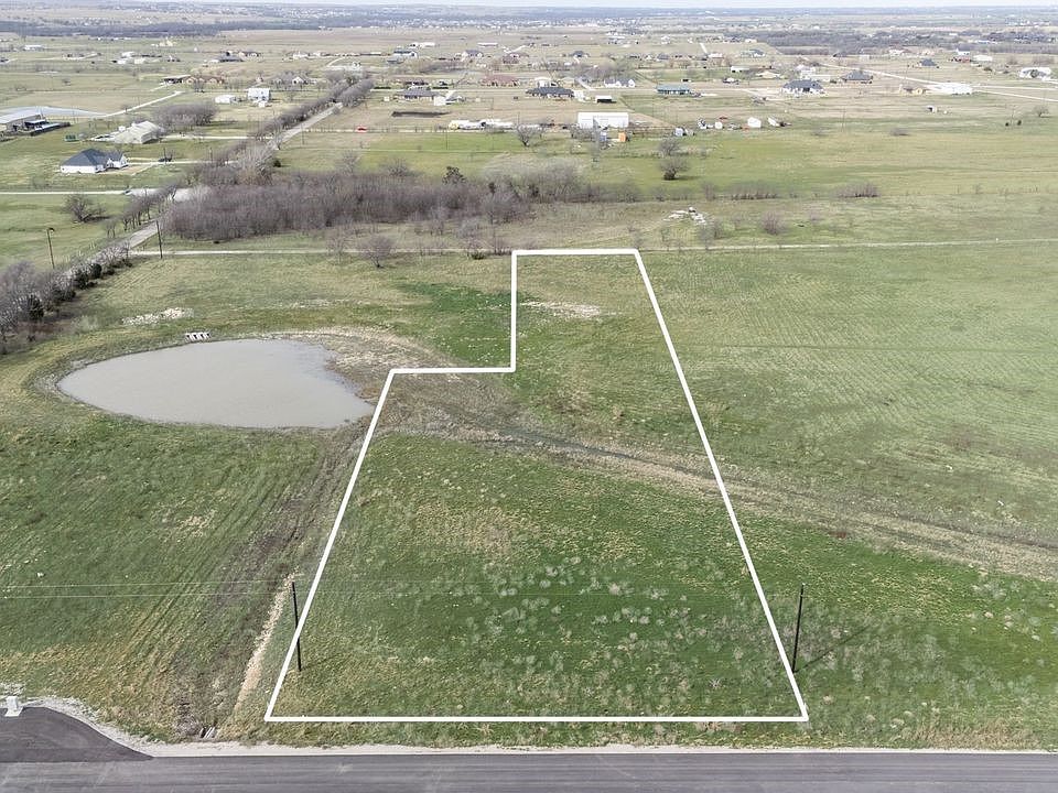 2nd image of 115 Quail Run Ct