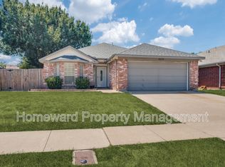 3625 Garden Springs Dr, Fort Worth, TX 76123