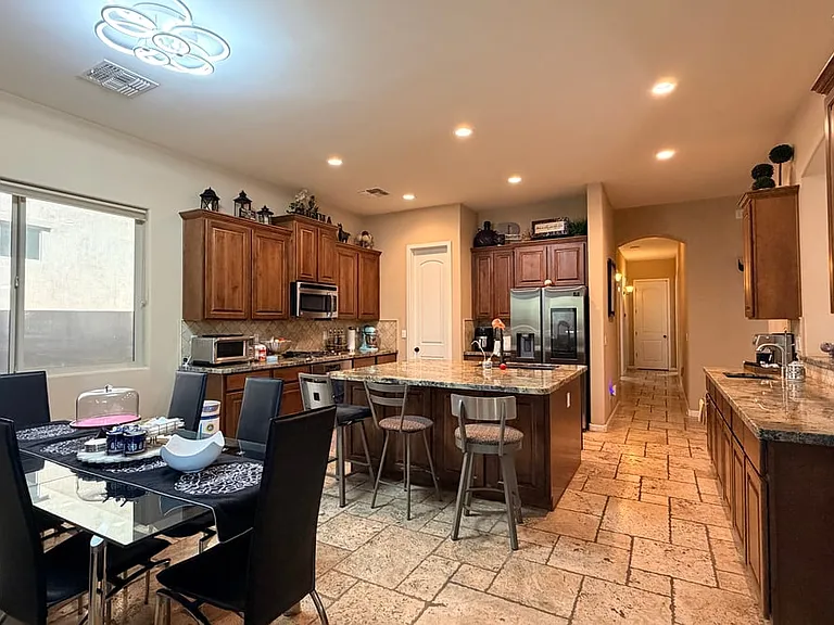 1518 E Hazel Dr — Photo 14