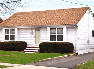 131 Garibaldi Ave, Lodi, NJ 07644