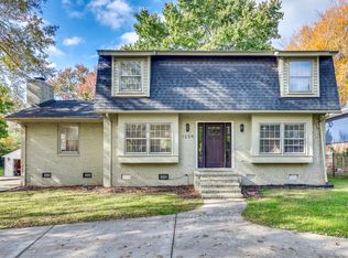 1209 Worcaster Pl, Charlotte, NC 28211