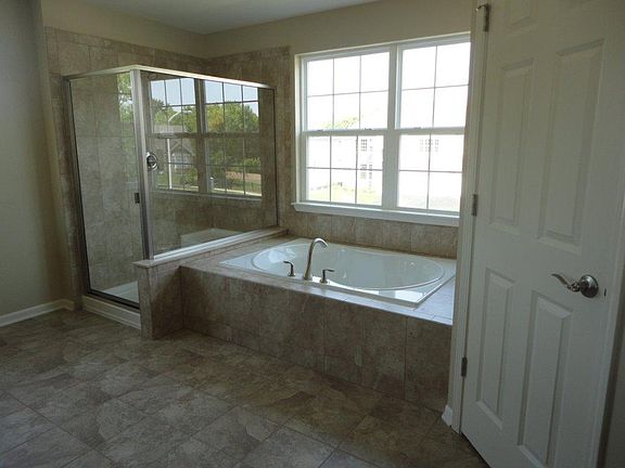 6624 Walnut Grove Court