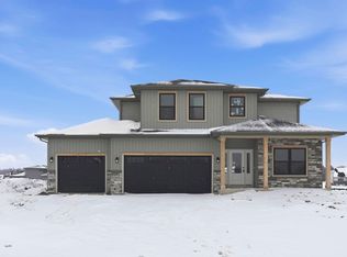 17663 Seahawk Ln, Huntertown, IN 46748