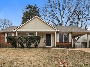5825 Jardin Pl, Memphis, TN 38141