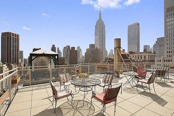 Rented by Douglas Elliman | media 17