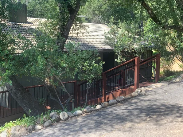 1515 Coyote Dr, Murphys, CA 95247