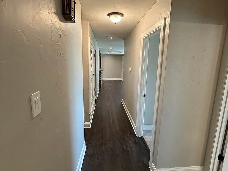 105 Acker St — Photo 16