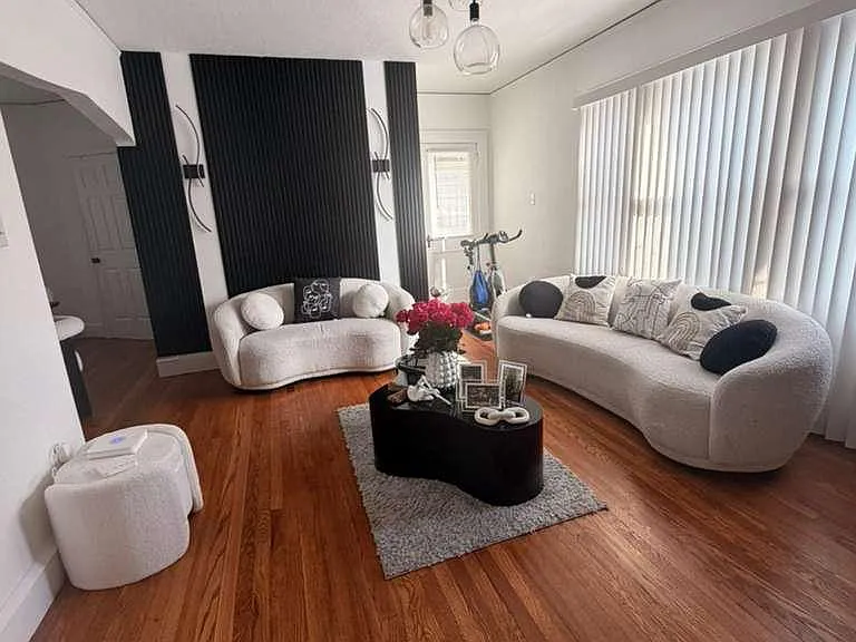 10 N 12th St #2 — Photo 3