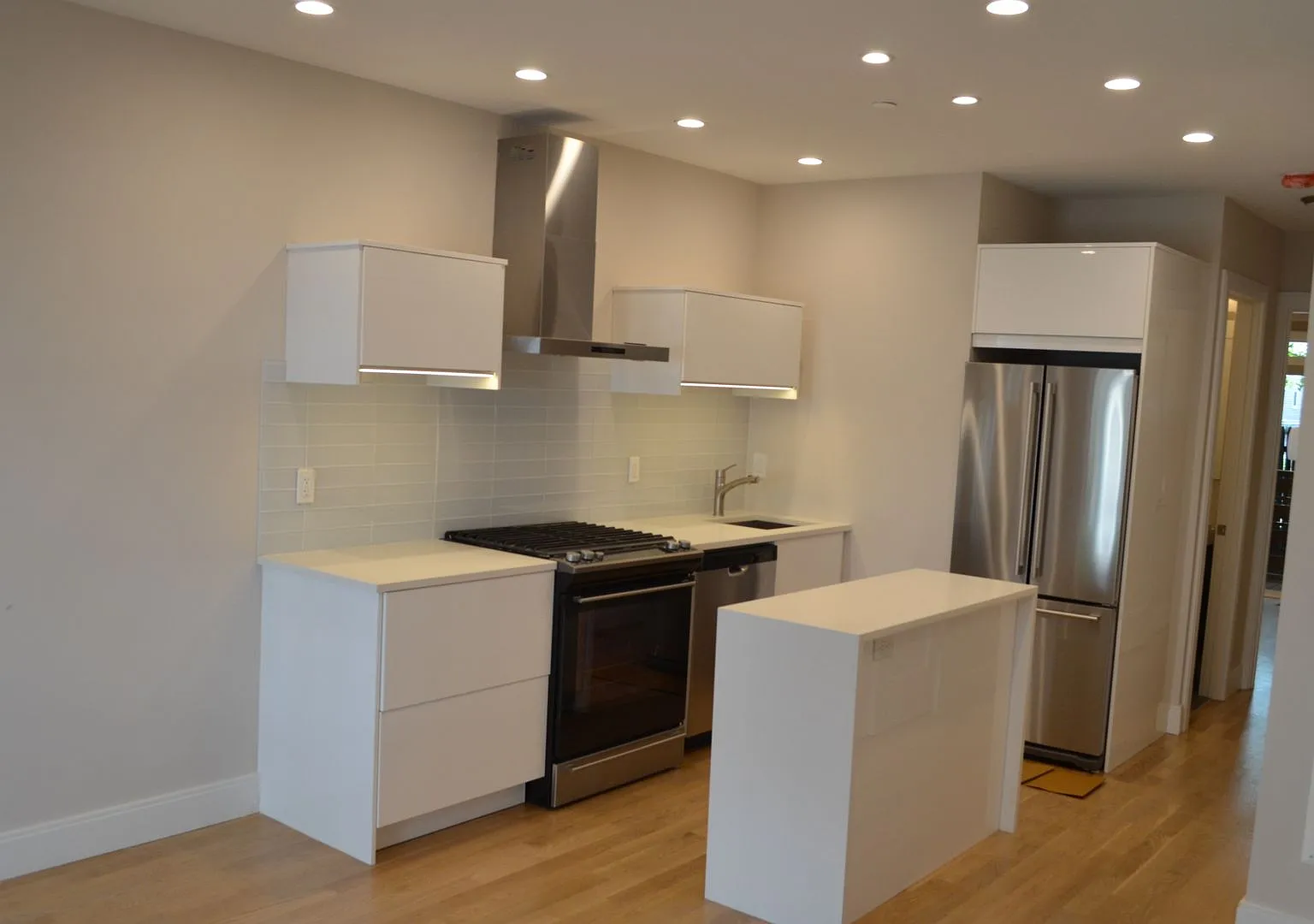 56 Saxton Street — Photo 1