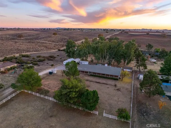 6935 Chardonnay Rd, Paso Robles, CA 93446