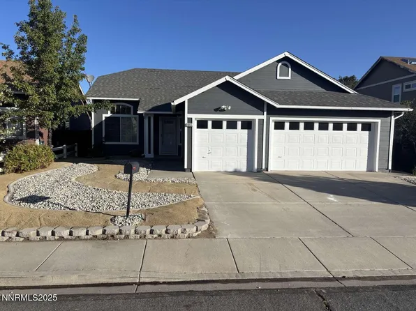 8055 White Falls Dr, Reno, NV 89506