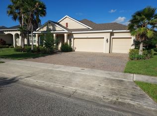 257 Birkdale Dr, Daytona Beach, FL 32124