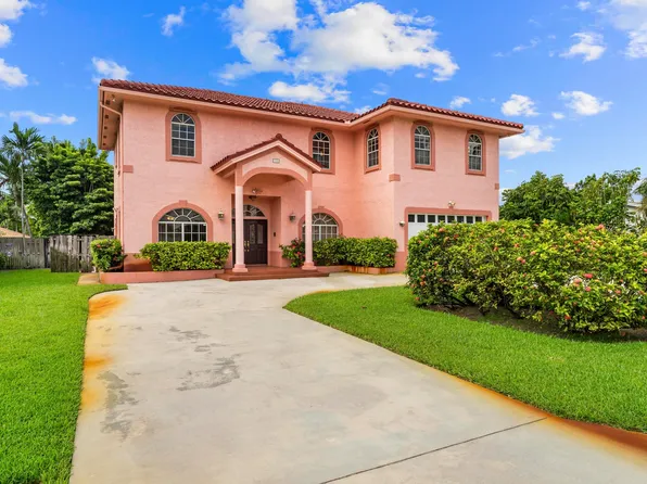 1820 Carambola Road, Lake Clarke Shores, FL 33406