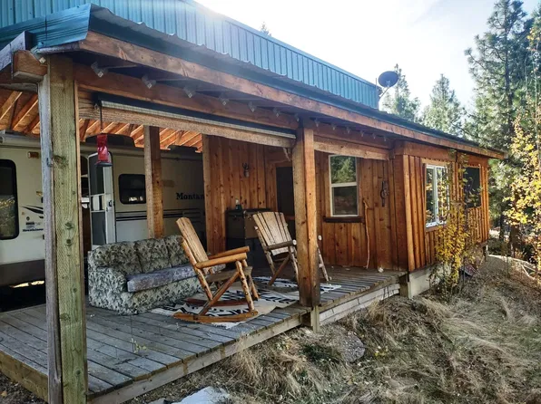 1733 Old Cc Rd, Addy, WA 99101