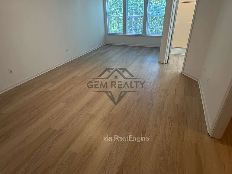 4710 Turnberry Dr — Photo 33