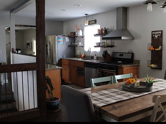 3rd image of 126 Tonell Ave