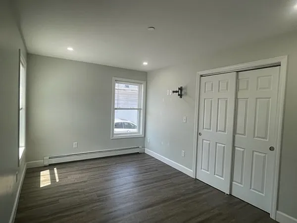 129 Pleasant St #2 — Photo 8