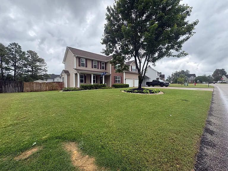36 Teak Wood Ct — Photo 2