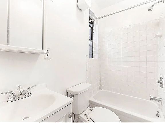 5th image of 133 Avenue C #1BB